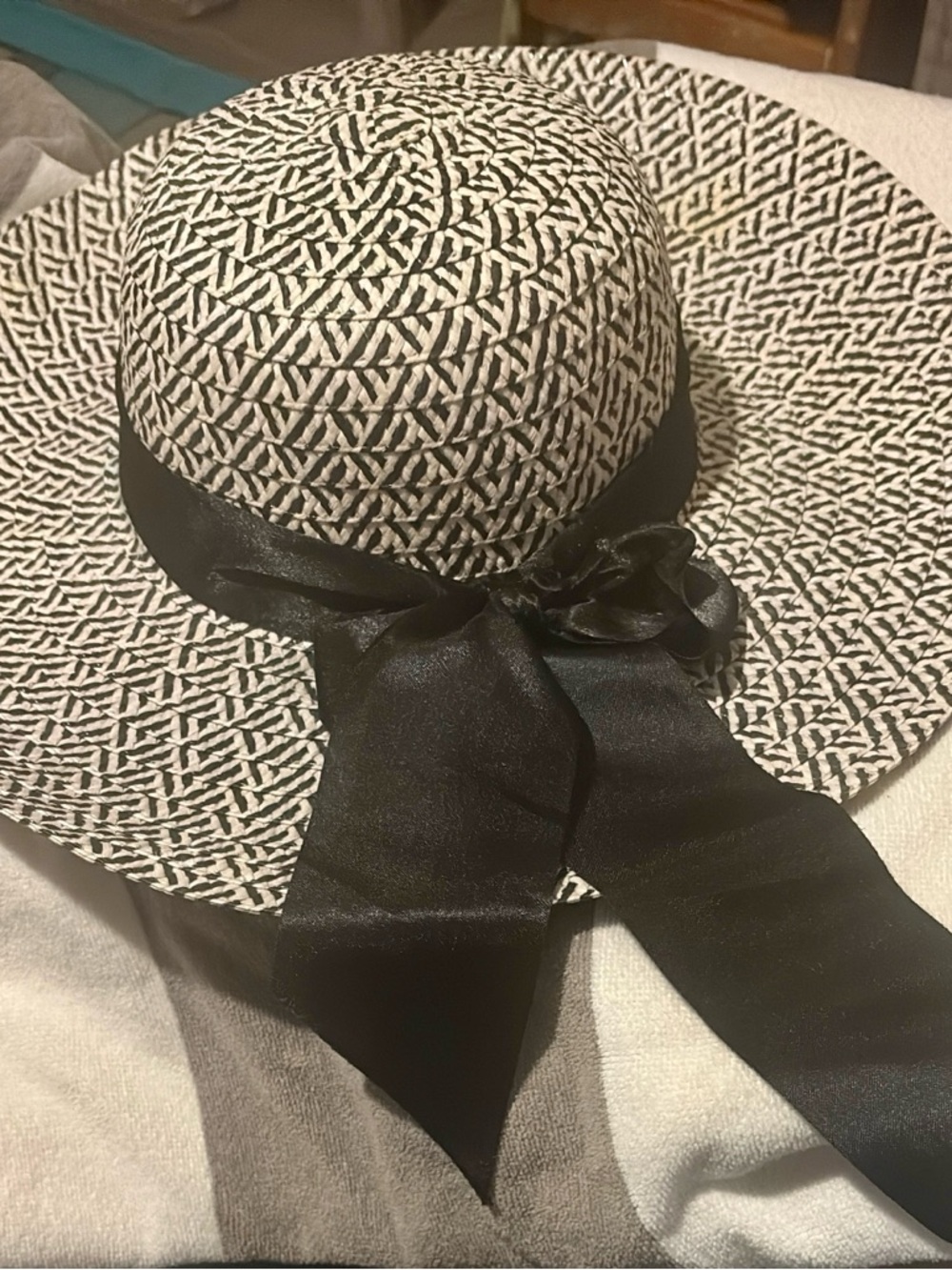 Woven Black & White Sun Hat with Black Ribbon